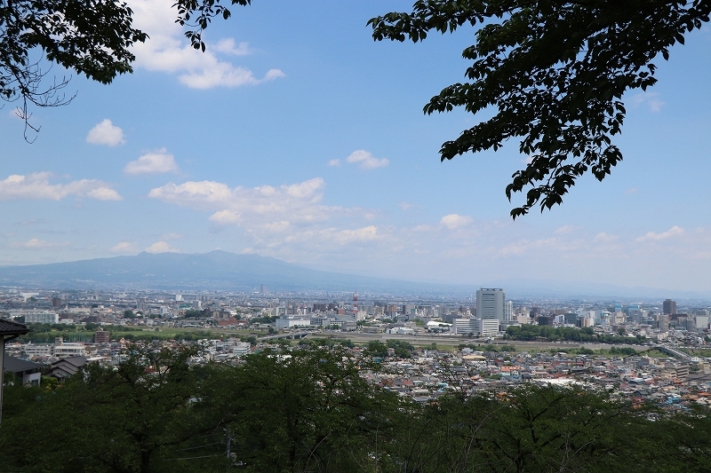 b0250154_07014346.jpg