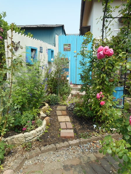 f0366679_2324043.jpg