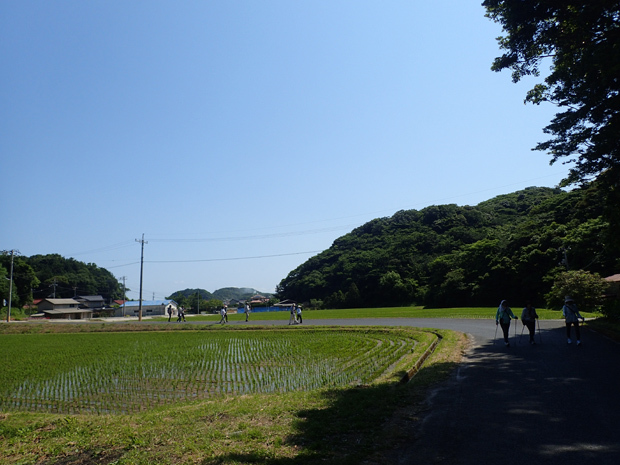 f0214649_04115258.jpg