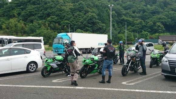 f0124518_12580535.jpg
