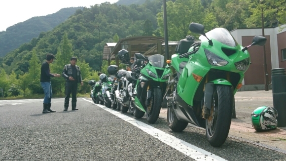 f0124518_12580860.jpg