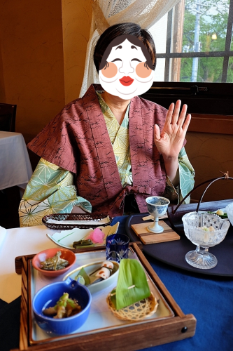 b0314043_07071243.png