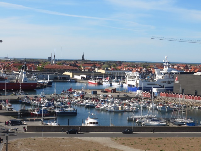 f0346196_18052275.jpg