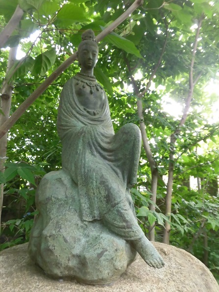 e0078404_18362339.jpg