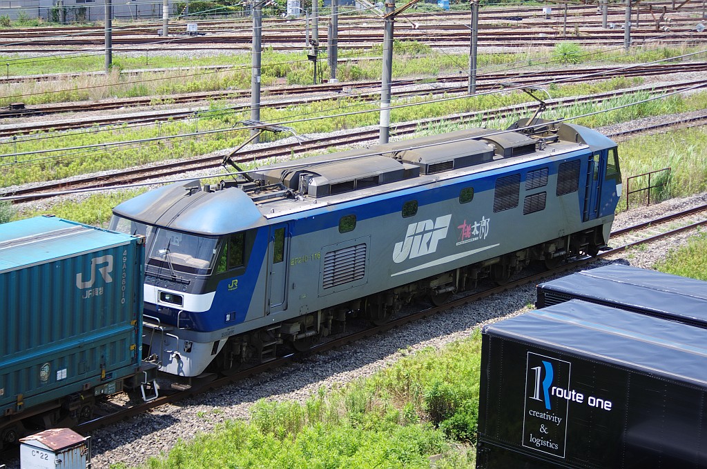 f0203926_22404379.jpg