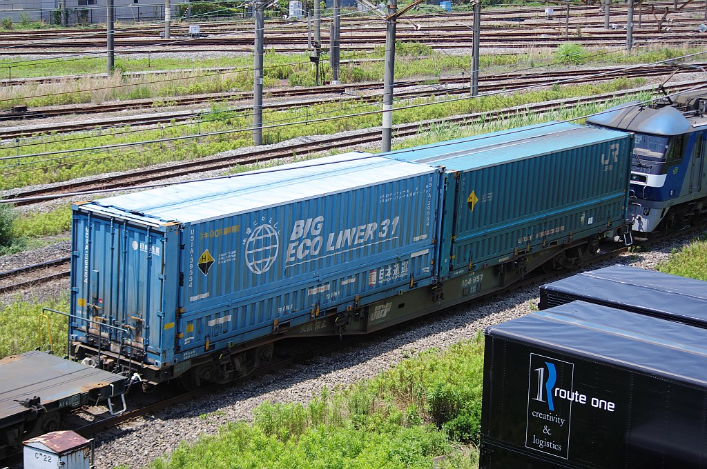 f0203926_22452876.jpg