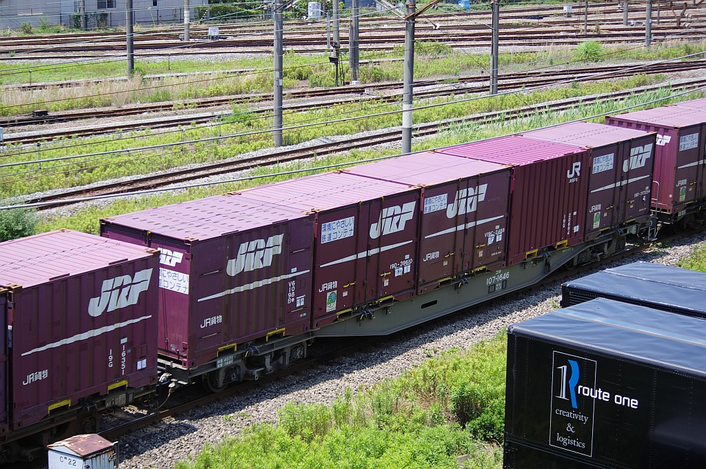 f0203926_22472275.jpg