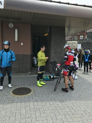 a0348193_01180631.jpg