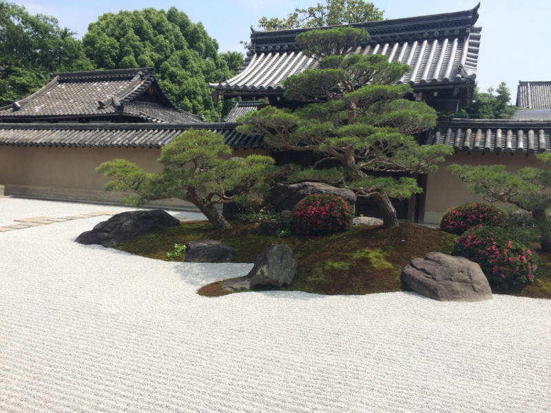 f0367148_02432879.jpg