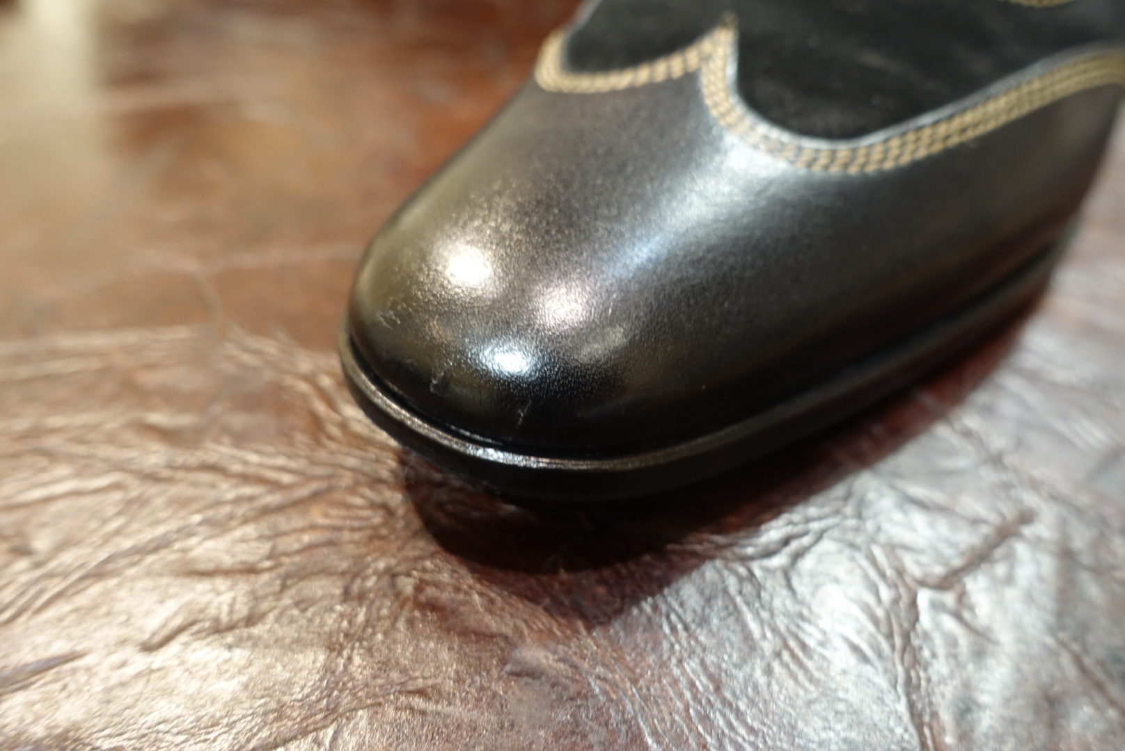 a.testoni BLACK LABELの一足 : R&Dシューケアショップ 玉川 a.testoni BLACK LABELの一足 : R&Dシューケアショップ 玉川