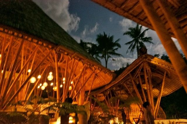 d0337598_02270221.jpg