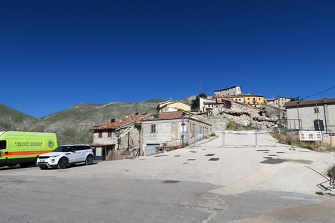 f0234936_8105878.jpg