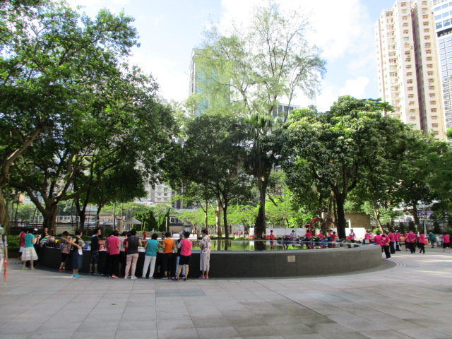 f0007580_2332468.jpg