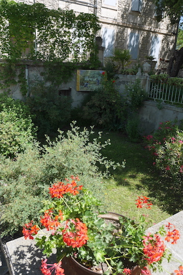 a0278382_04400399.jpg