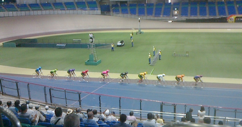 f0131183_13083079.jpg