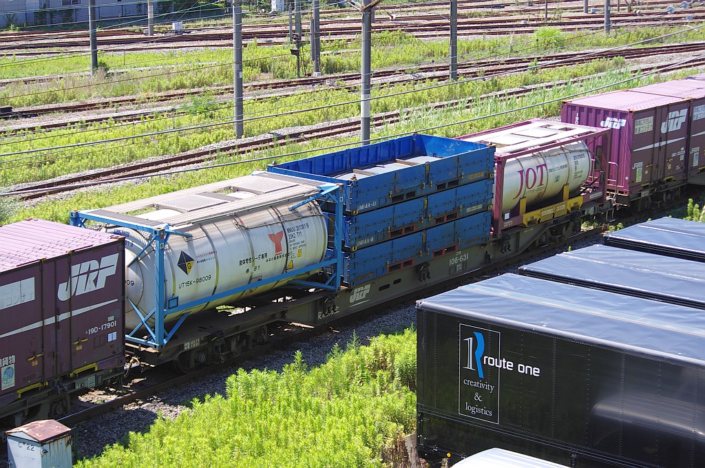 f0203926_2220043.jpg