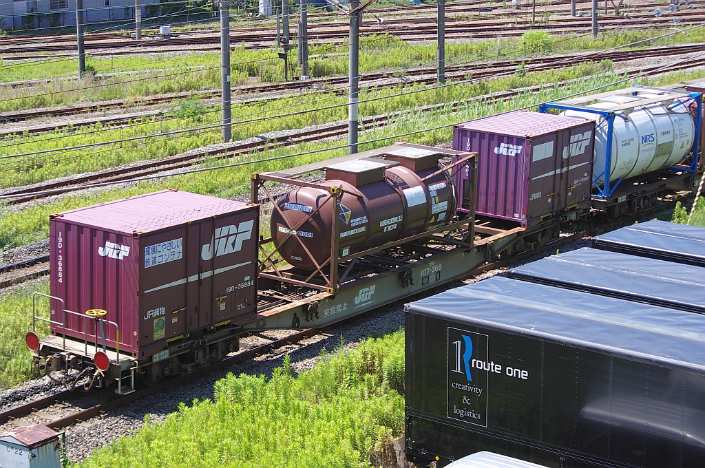 f0203926_2220553.jpg