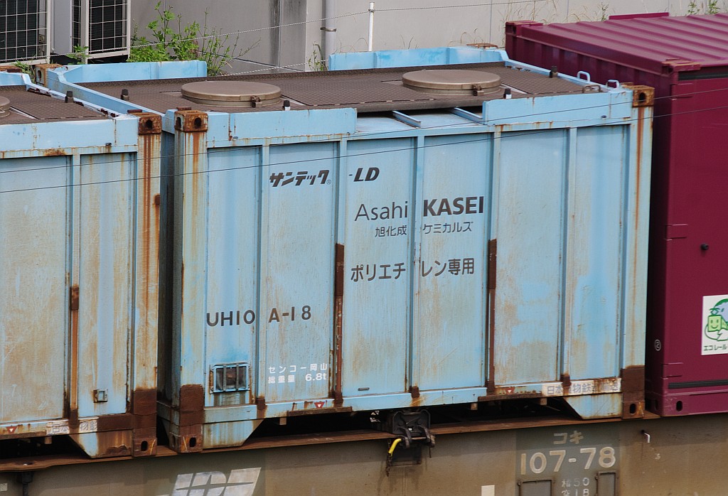 f0203926_2239515.jpg