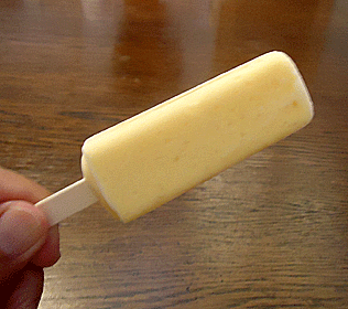 a0004802_19461706.gif