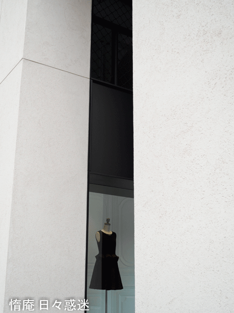 e0346064_16400162.gif
