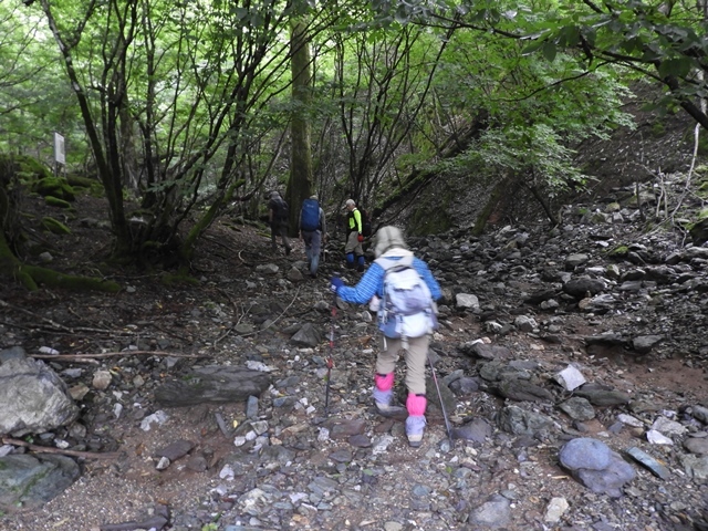 f0357487_14121111.jpg