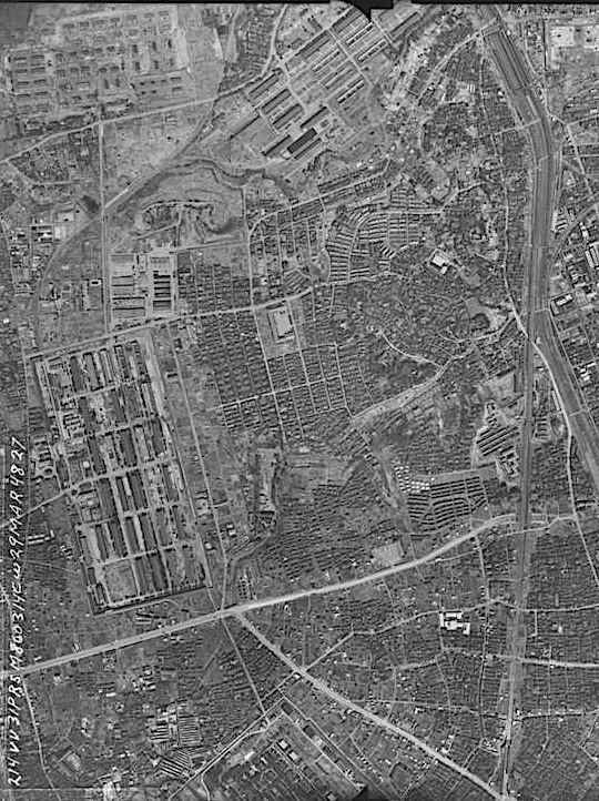 f0108399_14080358.jpg