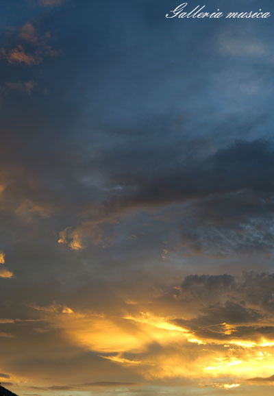 f0351853_04240119.jpg