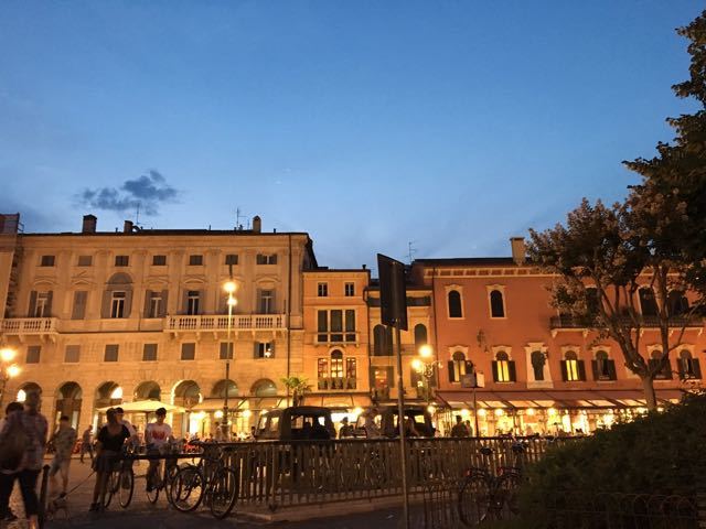 f0277298_04293692.jpg