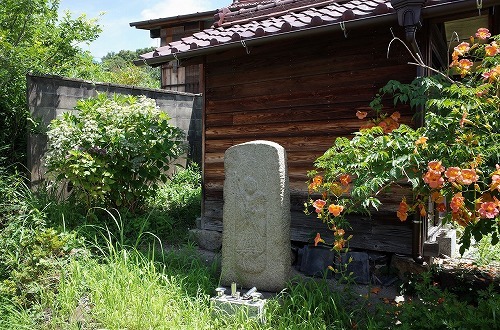 b0119493_20250423.jpg