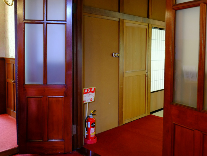 a0000029_11822100.jpg