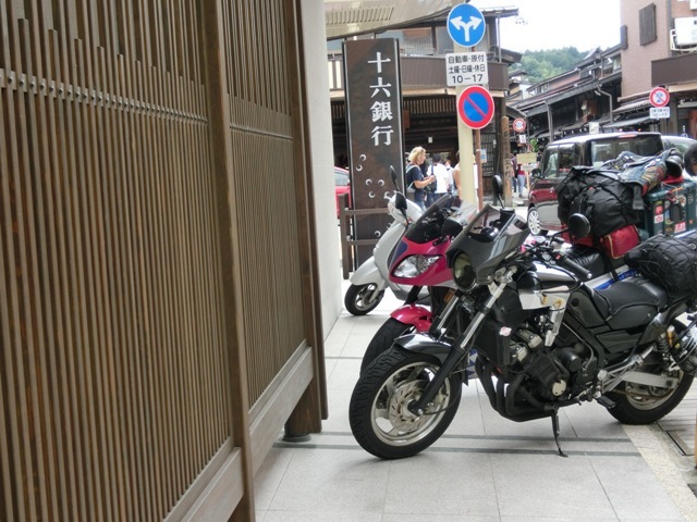 d0221319_01141748.jpg