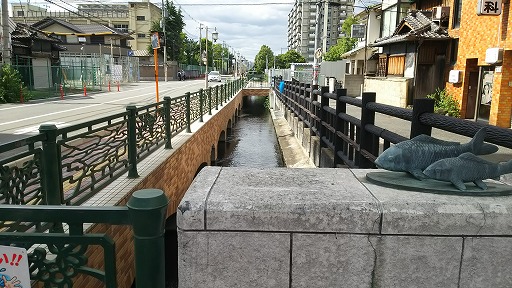 e0020682_2347323.jpg