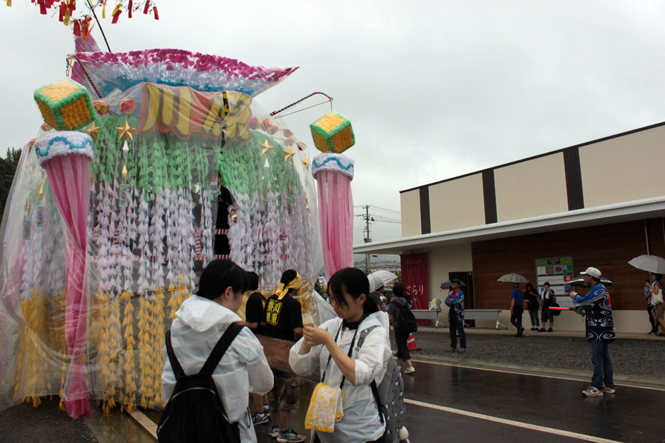 f0147037_2374174.jpg