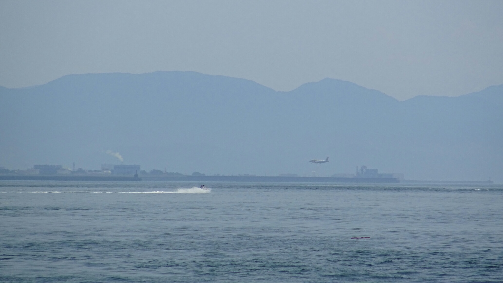 f0231709_08514772.jpg