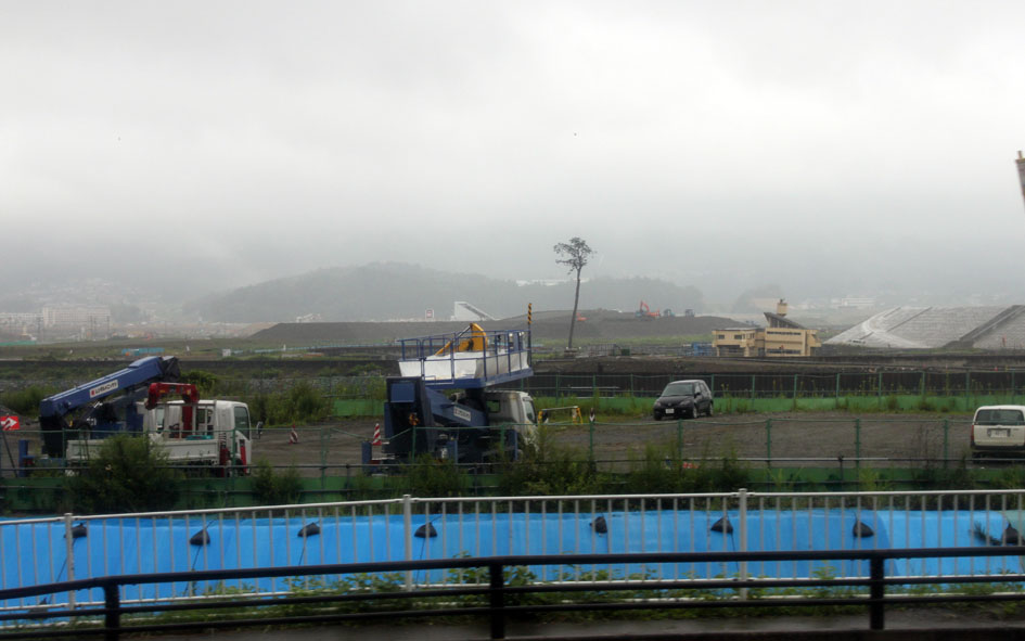 f0147037_2257910.jpg