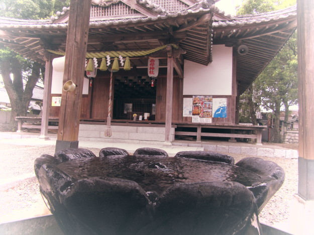 f0231709_03455160.jpg