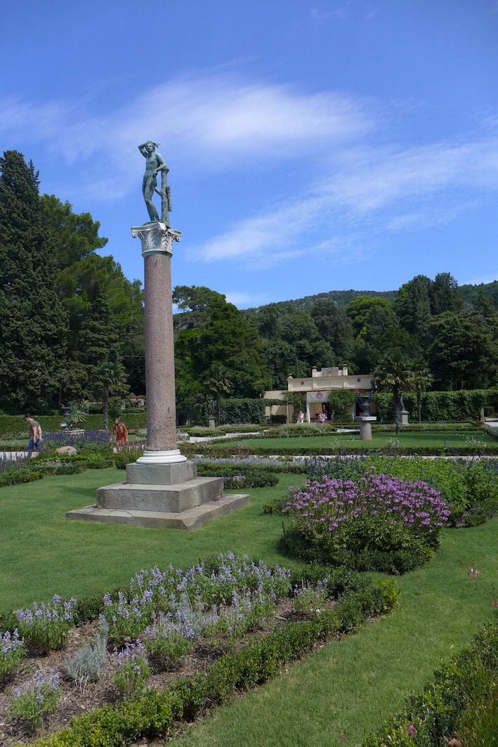 f0204955_02214015.jpg