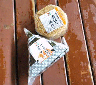 a0004802_19054228.gif