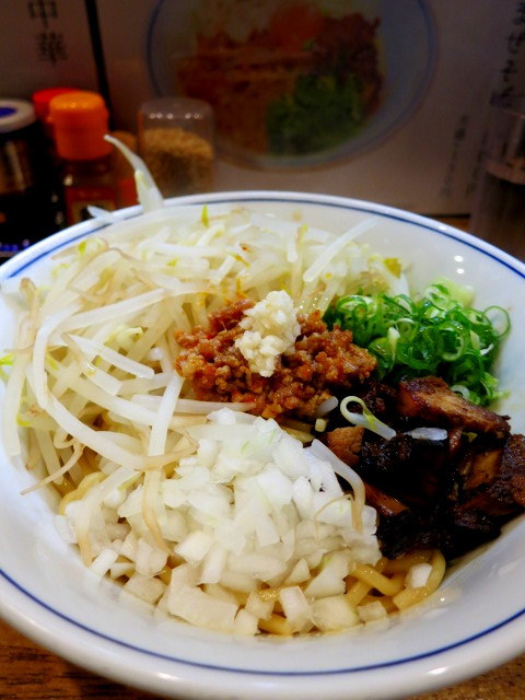 f0236260_03594334.jpg