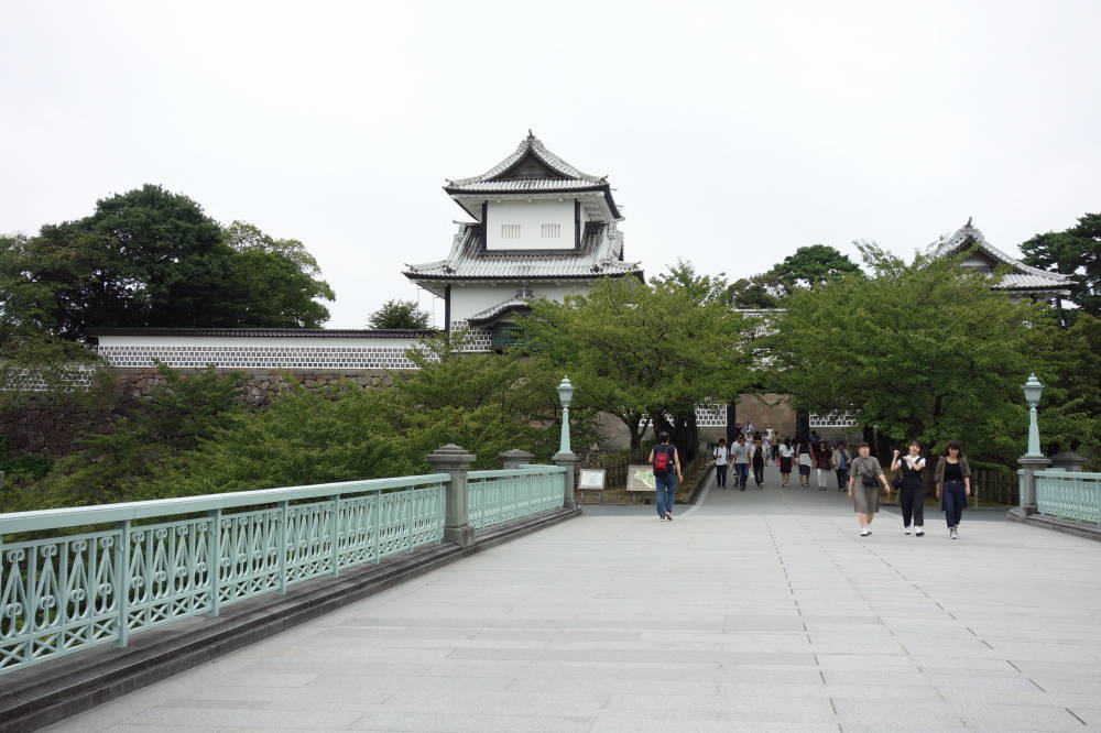 e0208058_00020754.jpg