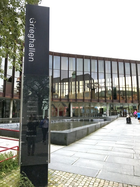a0202860_11100932.jpg