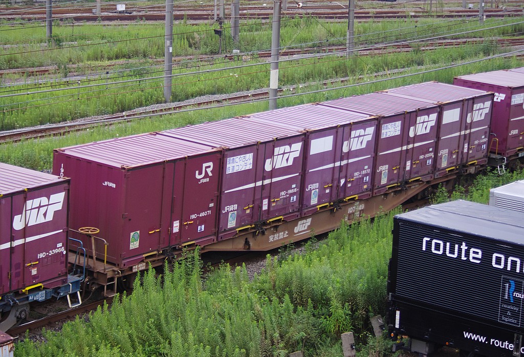 f0203926_2257029.jpg