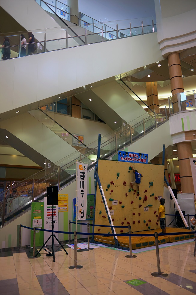 b0322337_15221343.jpg