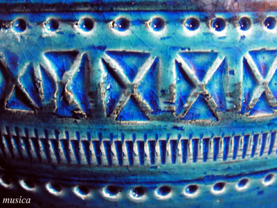 f0351853_04423540.jpg