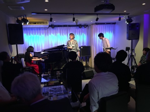 b0115606_11111632.jpeg