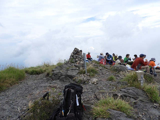 f0357487_031935.jpg