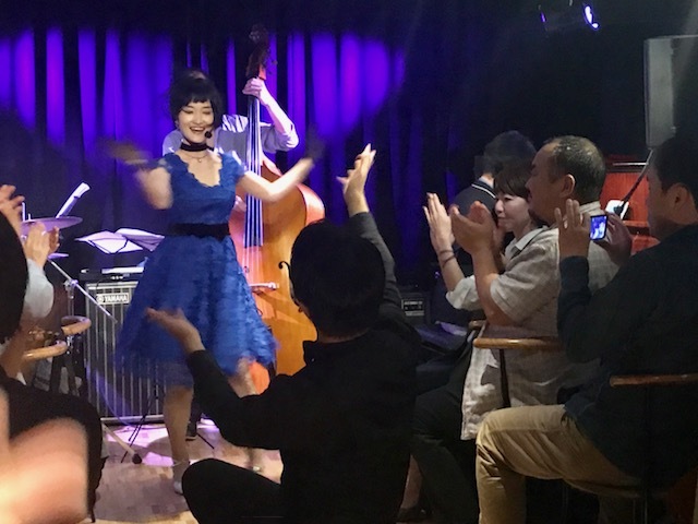 a0050302_01503118.jpg