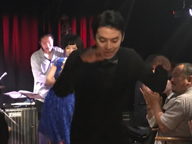 a0050302_01510174.jpg