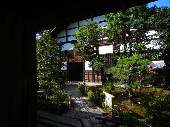 f0376124_00003905.jpg
