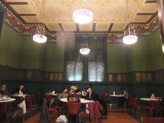 e0038047_22390486.jpg